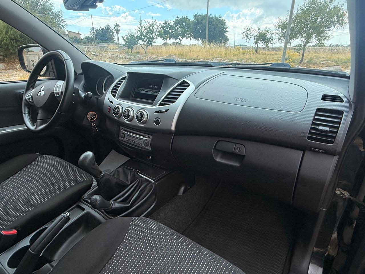 Mitsubishi L200 2.5 DI-D 178CV Intense