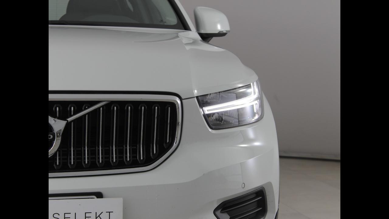 VOLVO XC40 - XC40 1.5 t5 phev Inscription Expression auto my21