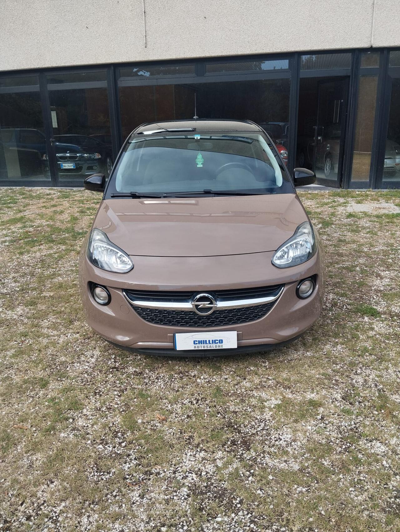 Opel Adam 1.4 87 CV GPL Tech Unlimited