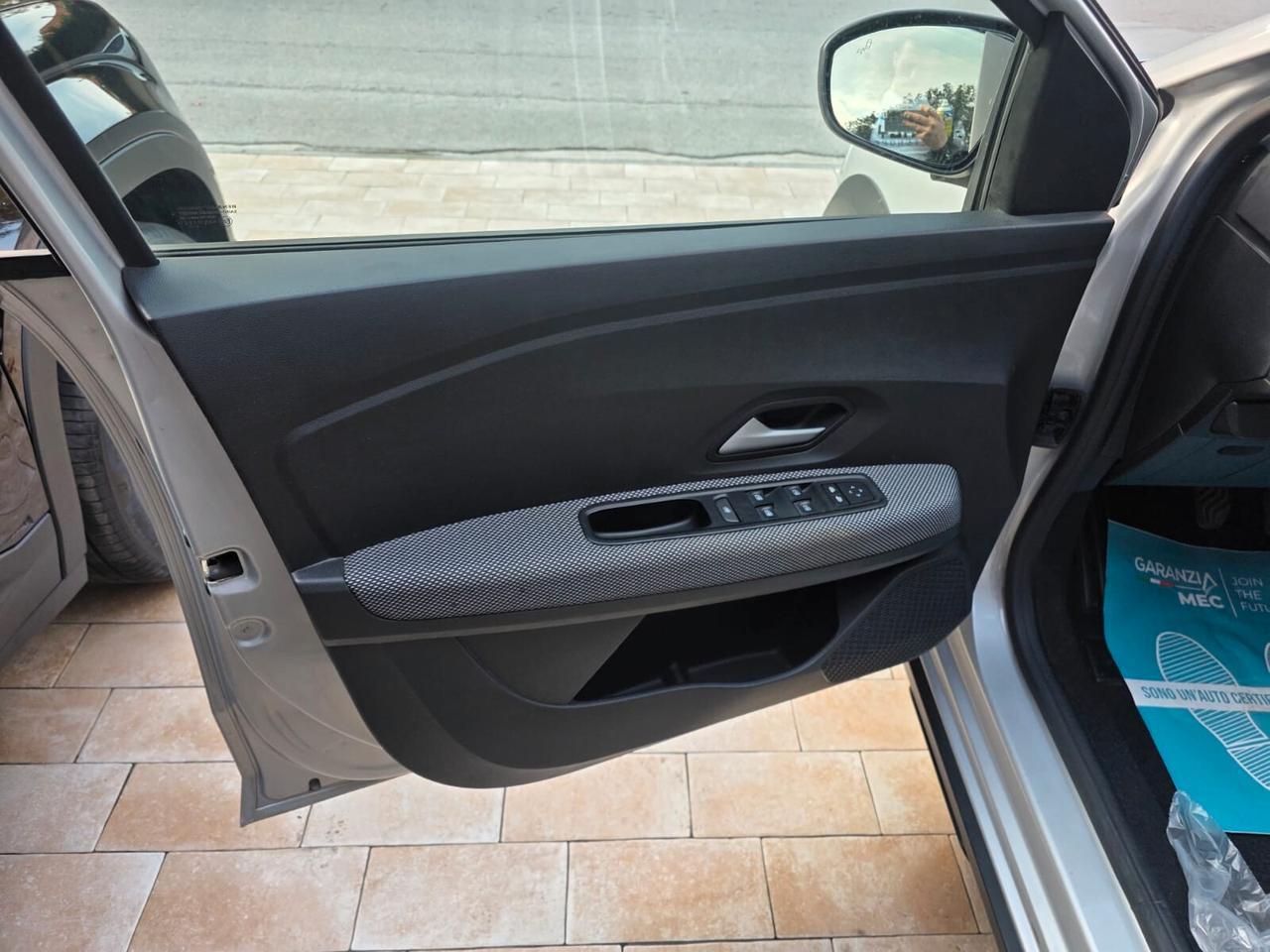 Dacia Jogger 1.0 TCe GPL 100 CV 5 posti Essential