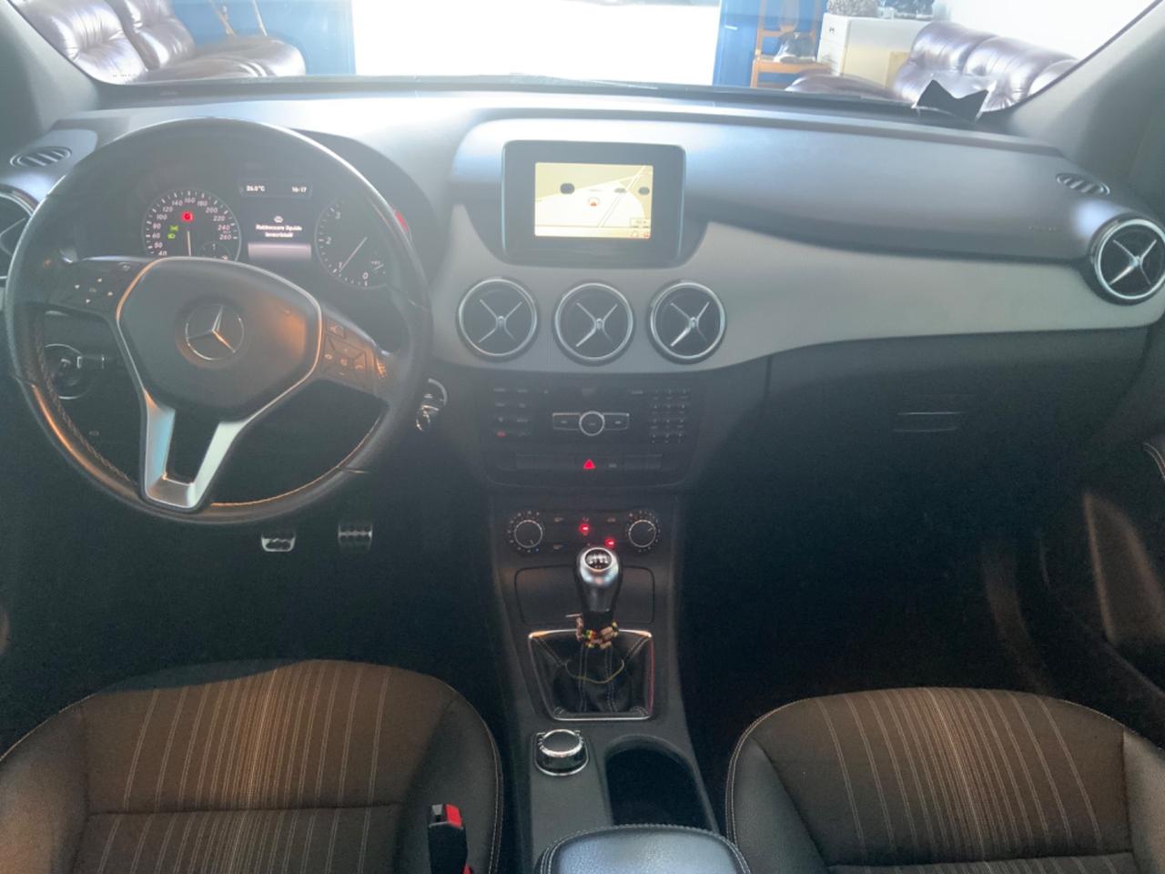 Mercedes-benz B 180 No
