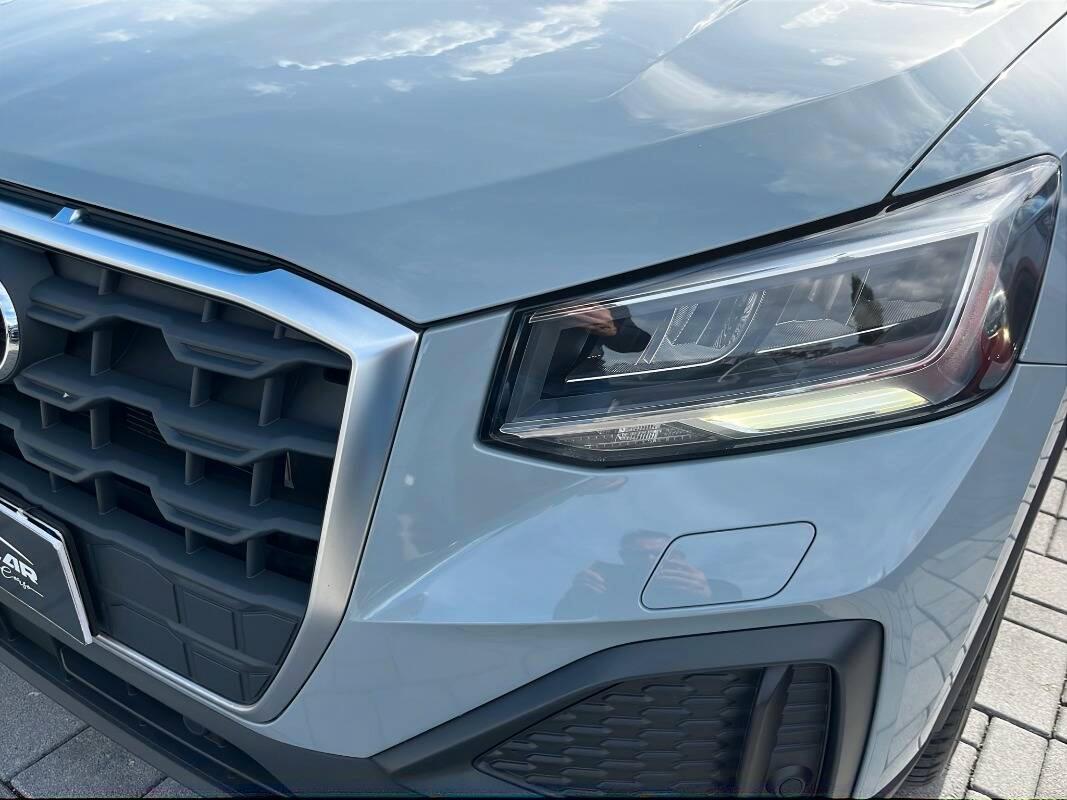 Audi Q2 35 2.0 tdi Business s-tronic