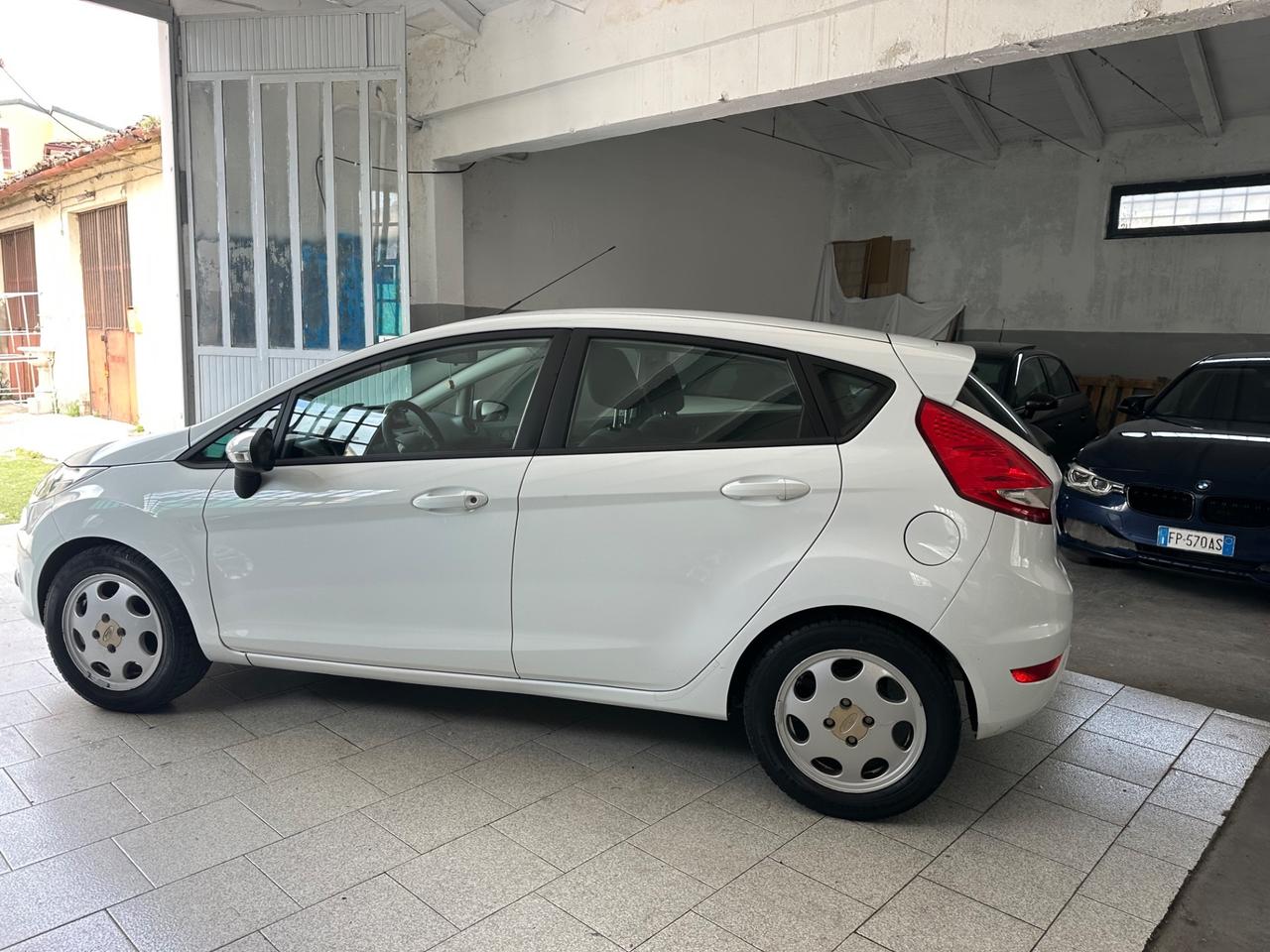 Ford Fiesta 1.4 5 porte Bz.- GPL Titanium