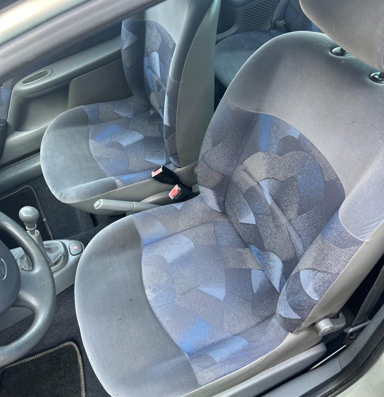 Renault Clio 1.2 3 porte RT Neopatentati 95.000km