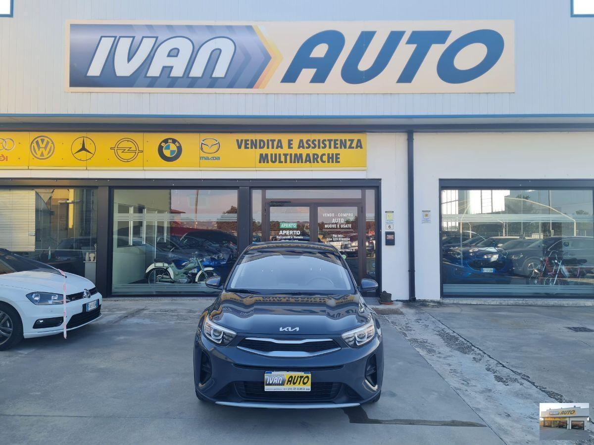 KIA Stonic 1.2 Benzina-Neopatentati-Anno 2022