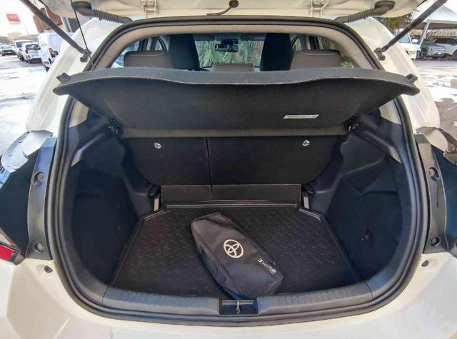 TOYOTA Yaris 1.5 Hybrid 5 porte Active