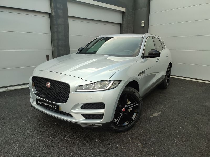 Jaguar F-Pace  2.0 D 240 CV AWD aut. Prestige