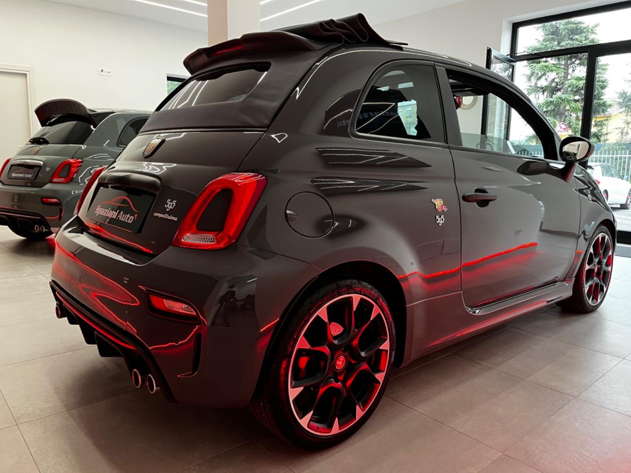 Abarth 595 C 1.4 Turbo T-Jet 180 CV Competizione