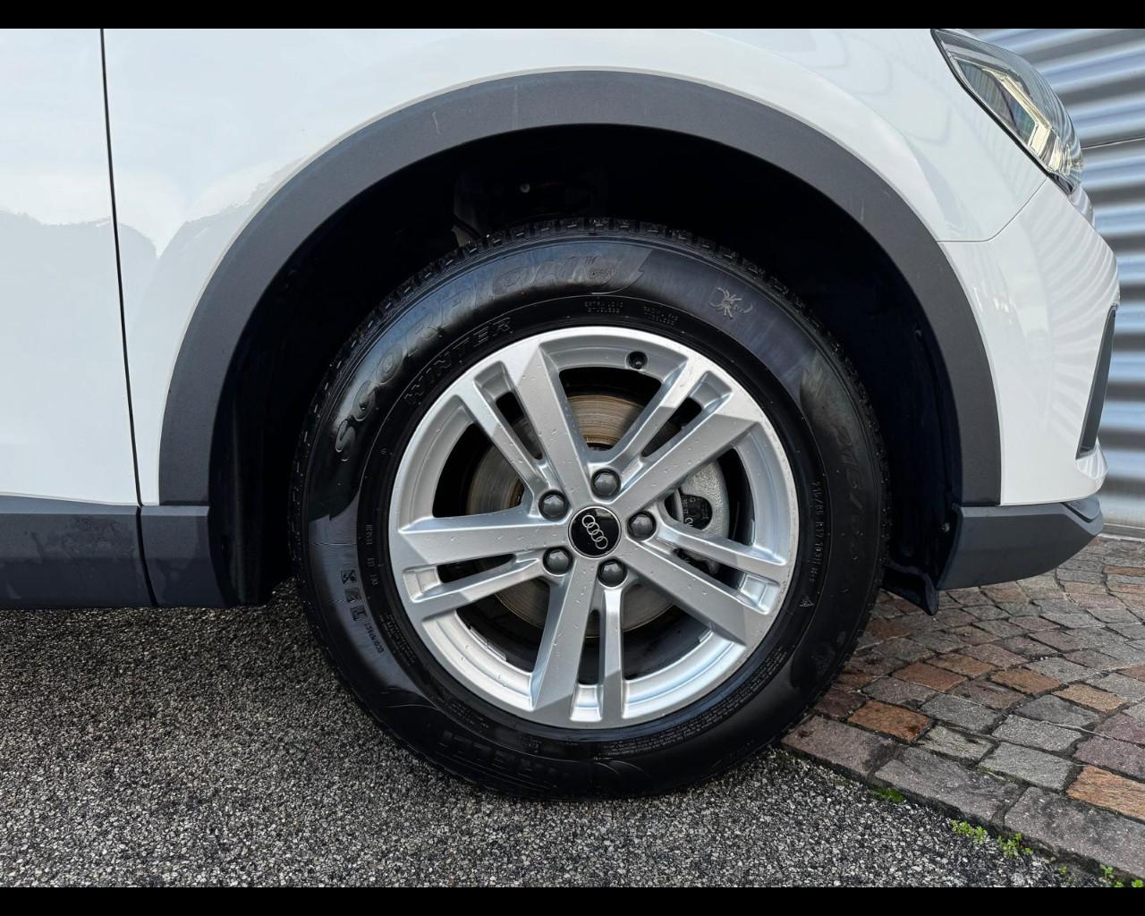 AUDI Q3 35 TDI S-TRONIC BUSINESS