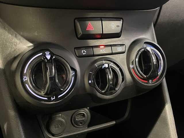 Peugeot 208 1.2 PureTech 82CV Active - NEOPATENTATI