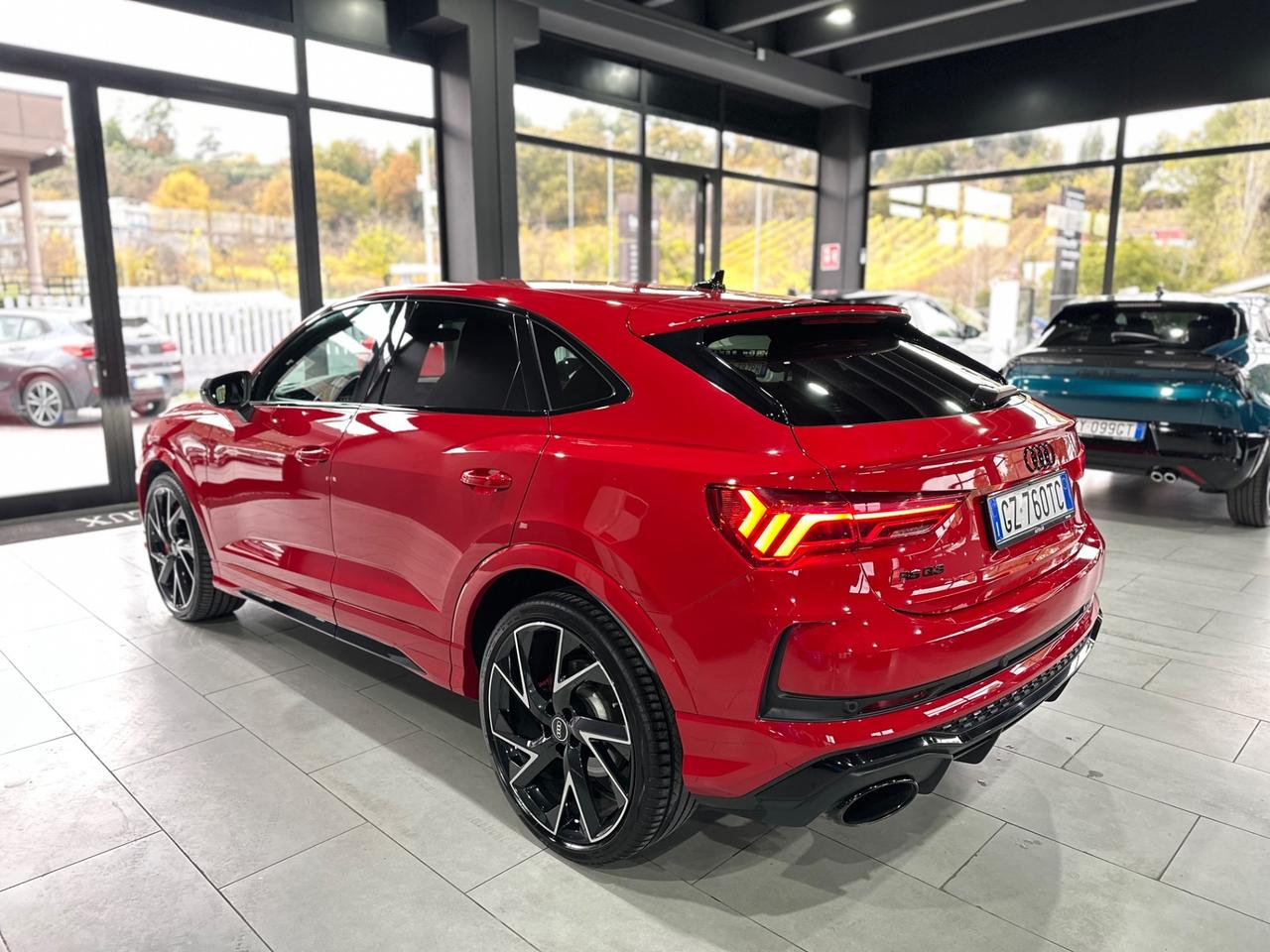 Audi Q3 RS SPB quattro S tronic identity black