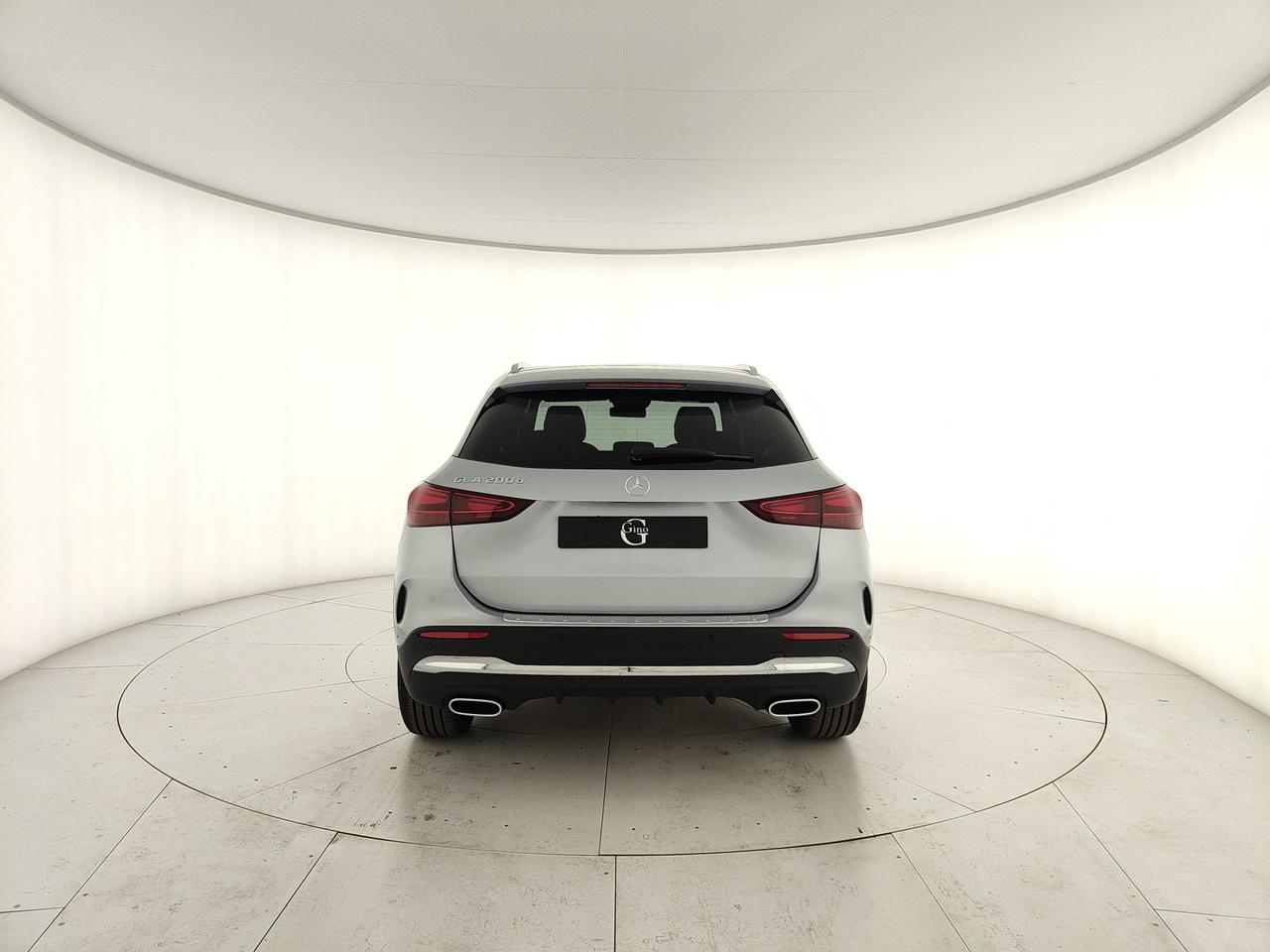 Mercedes-Benz GLA 200 d