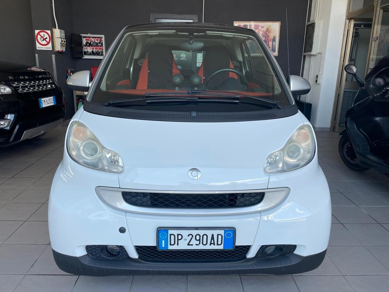 Smart ForTwo 1000 62 kW coupé passion