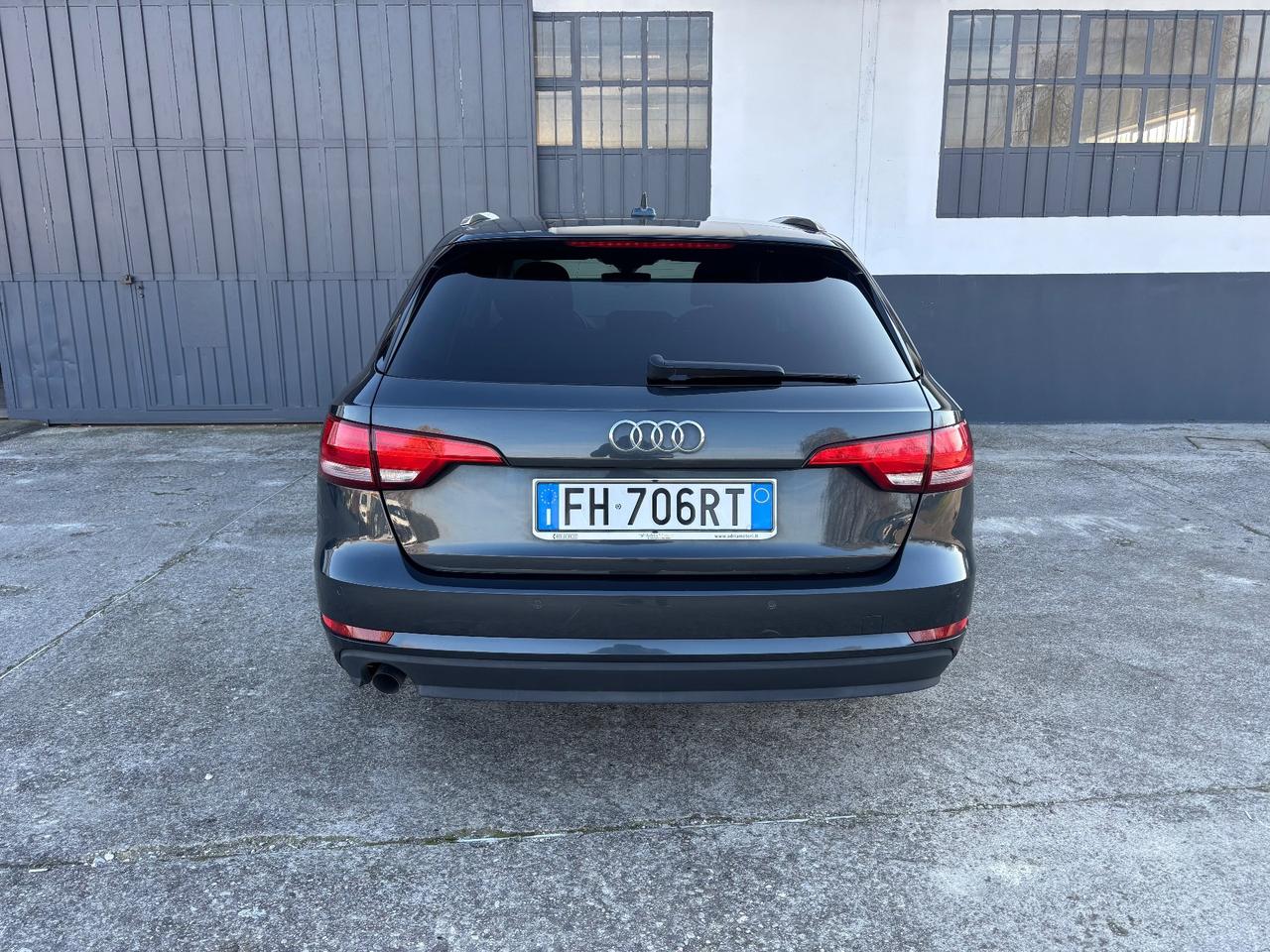 Audi A4 2.0 TDI 150 CV S Tronic. Garanzia 12 mesi