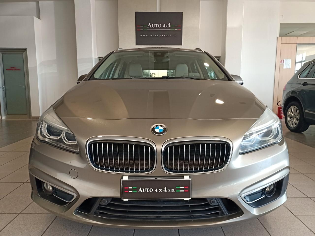 BMW 220 220d Active Tourer xdrive Luxury auto*