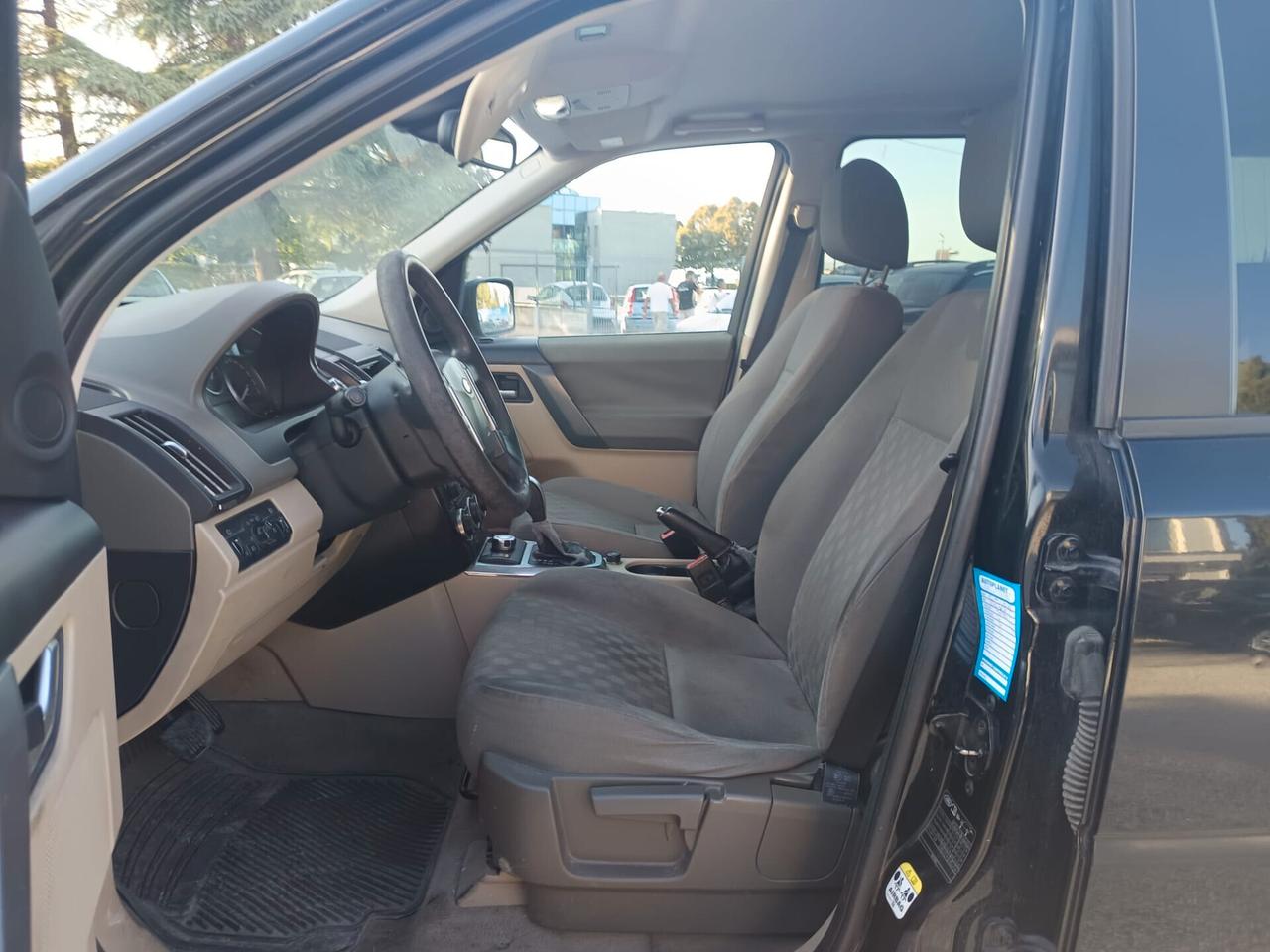 Land Rover Freelander 2.2 TD4 A/T * Tua a 90€ al Mese *