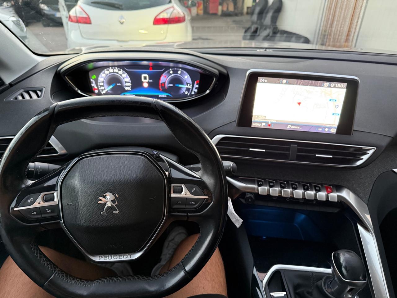 Peugeot 3008 BlueHDi 120 Allure KM CERTIF