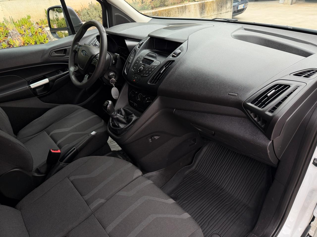 Ford Transit Connect 200 1.5 TDCi 101CV