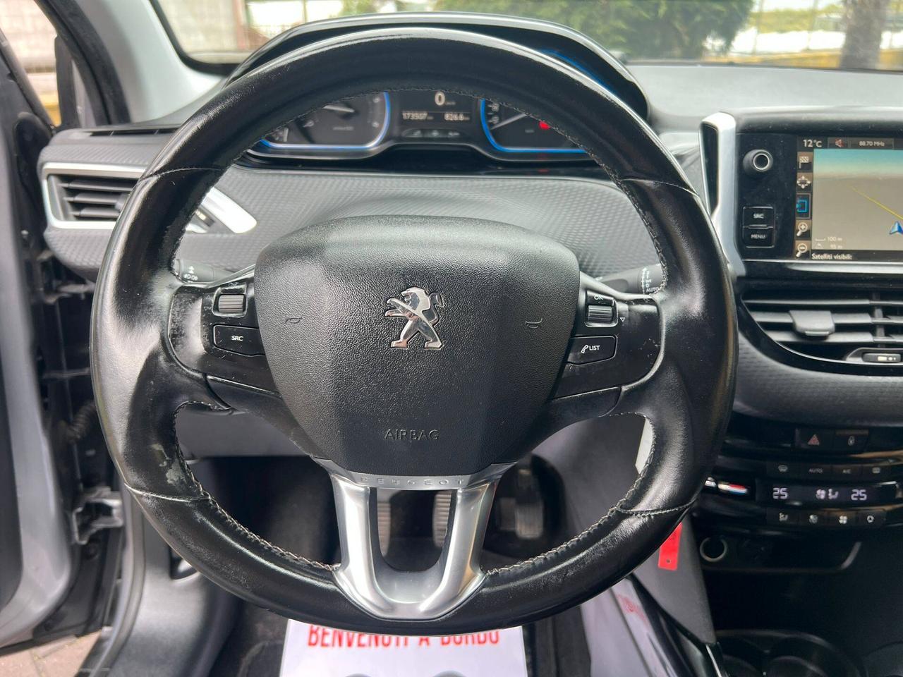 Peugeot 2008 BlueHDi 120 S&S Black Matt