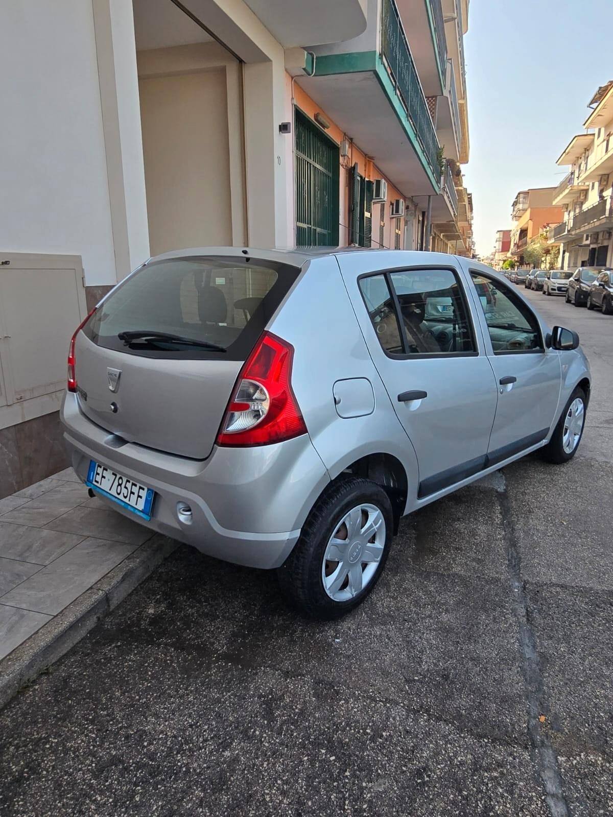 Dacia Sandero 1.4 GPL Lauréate