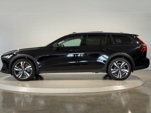 VOLVO V60 Cross Country B5 AWD automatico Plus PREZZO REALE