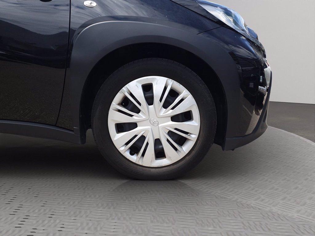 TOYOTA Aygo x 1.0 active 72cv del 2023