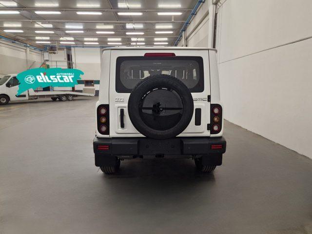 EMC 212 2.0 TGDI 8AT 4WD Adventurer