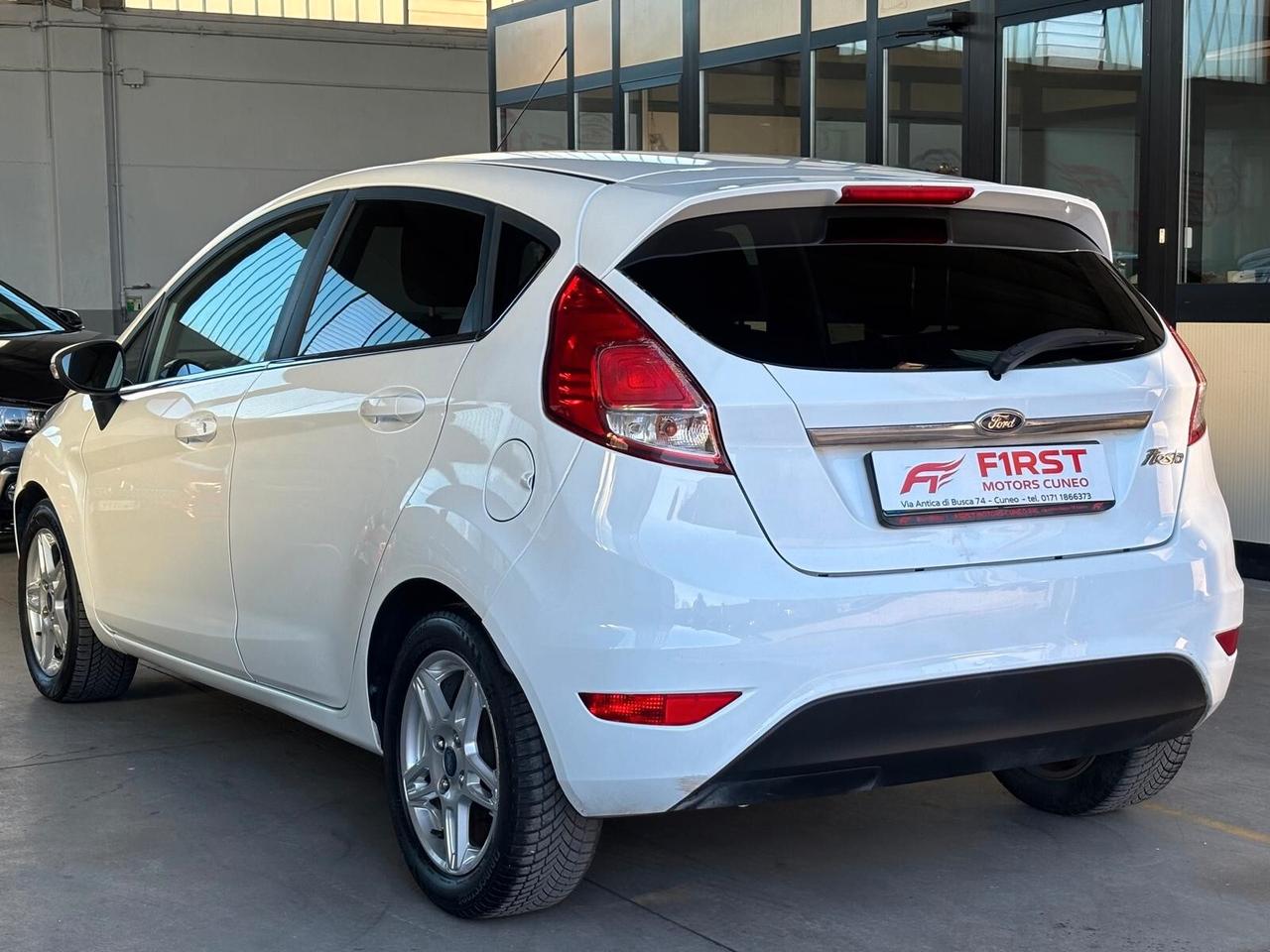 Ford Fiesta 1.5 TDCi 75CV 5 porte Titanium