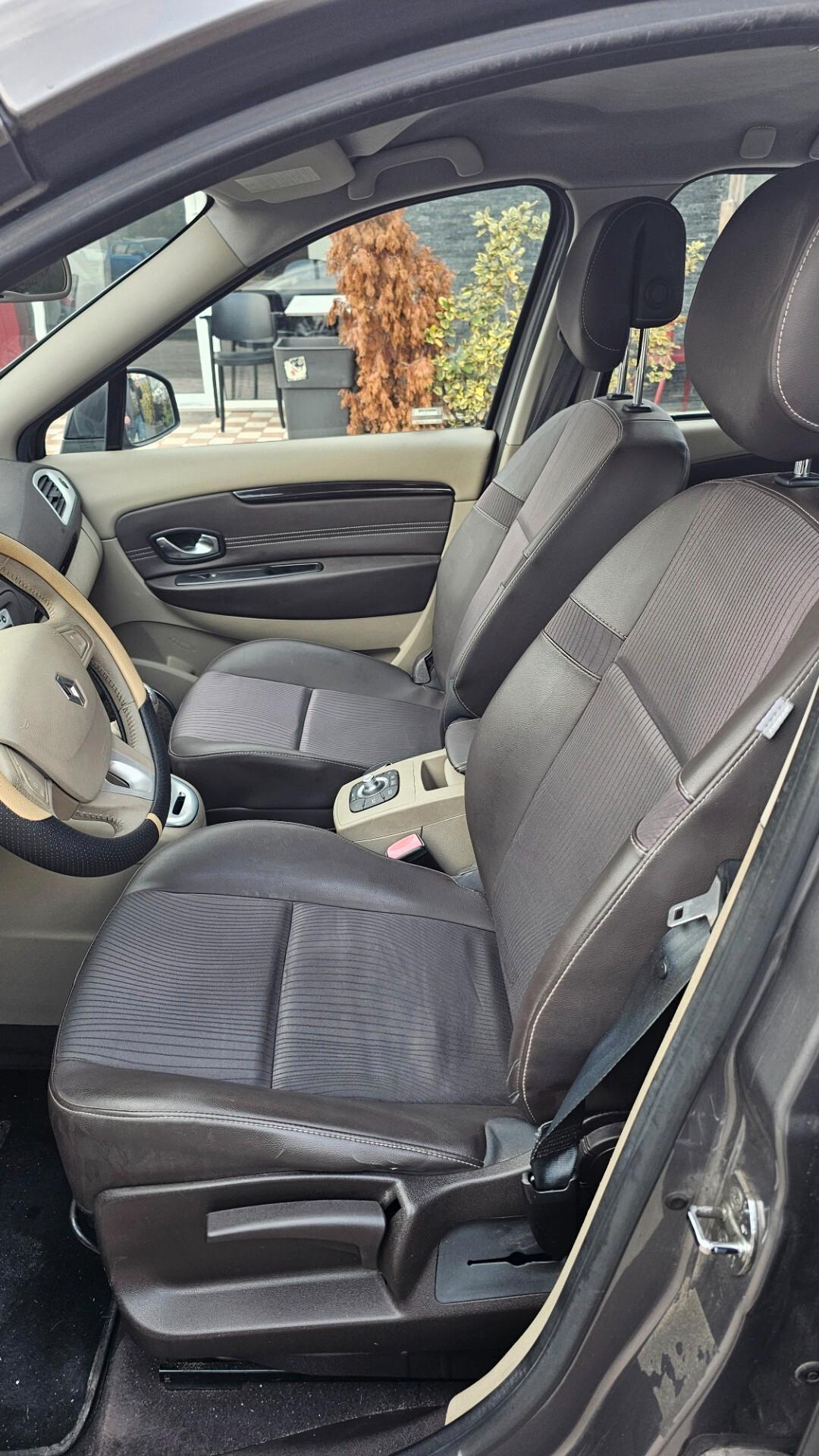 Renault Scenic Scénic X-Mod 1.5 dCi 110CV Luxe