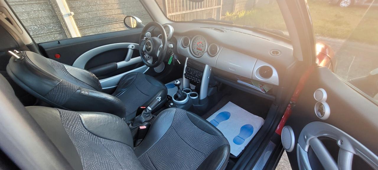 Mini Mini 1.6 16V Cooper