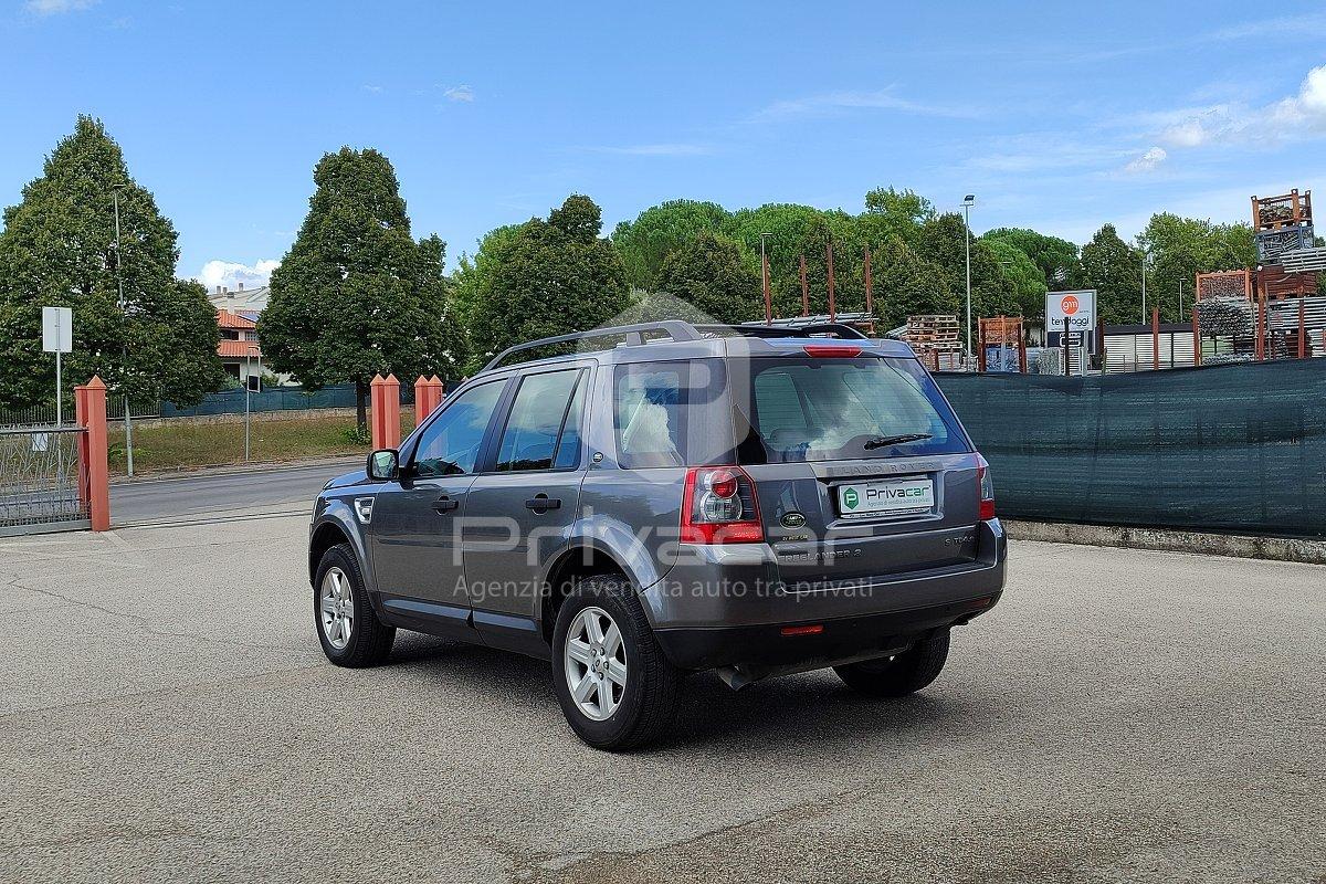 LAND ROVER Freelander 2.2 TD4 S.W. SE