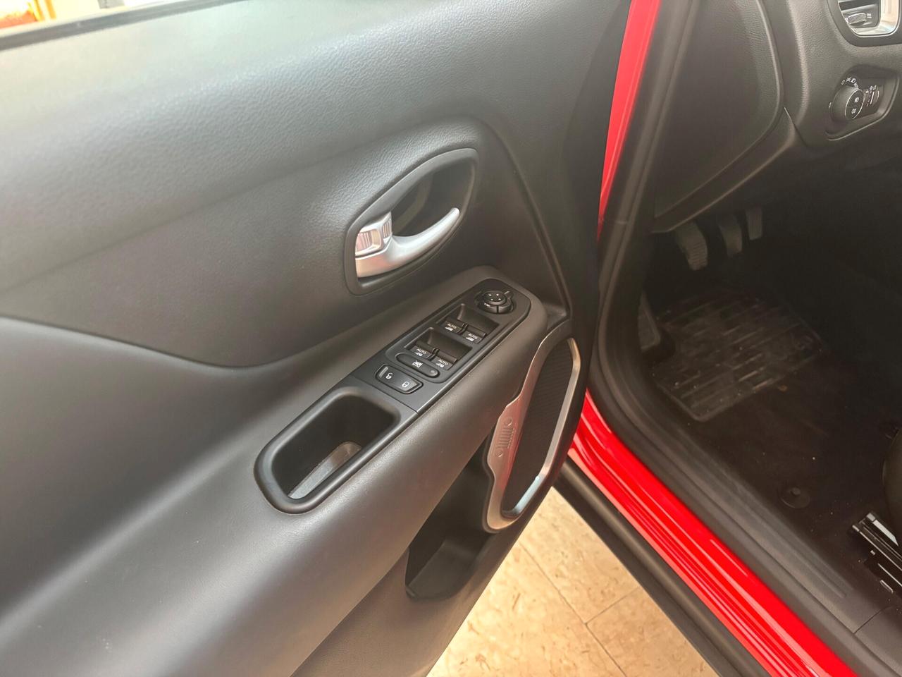 Jeep Renegade 1.6 Mjt 130 CV Limited Plus