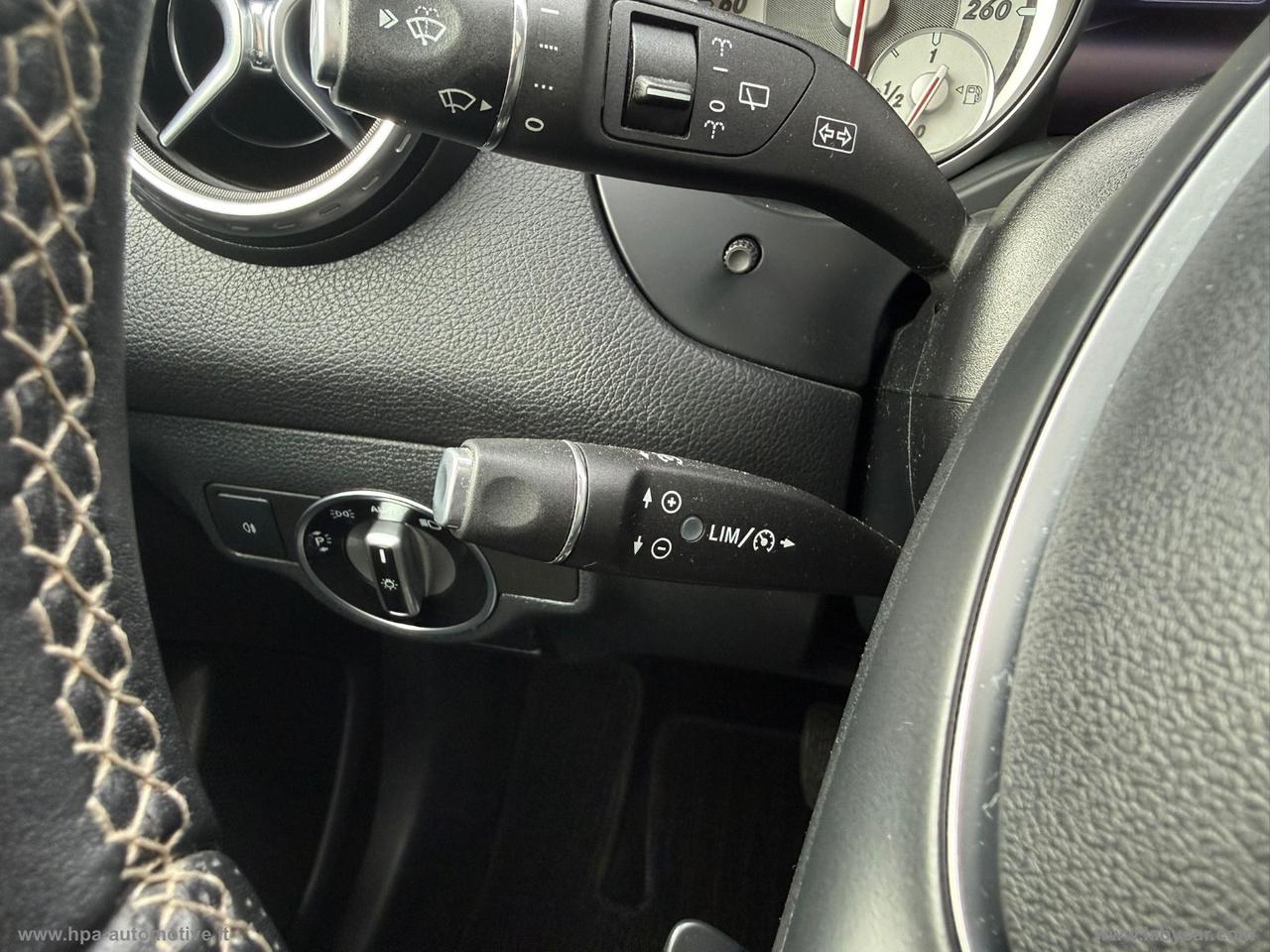 MERCEDES-BENZ GLA 220d Automatic 4Matic Sport TETTO LED PELLE