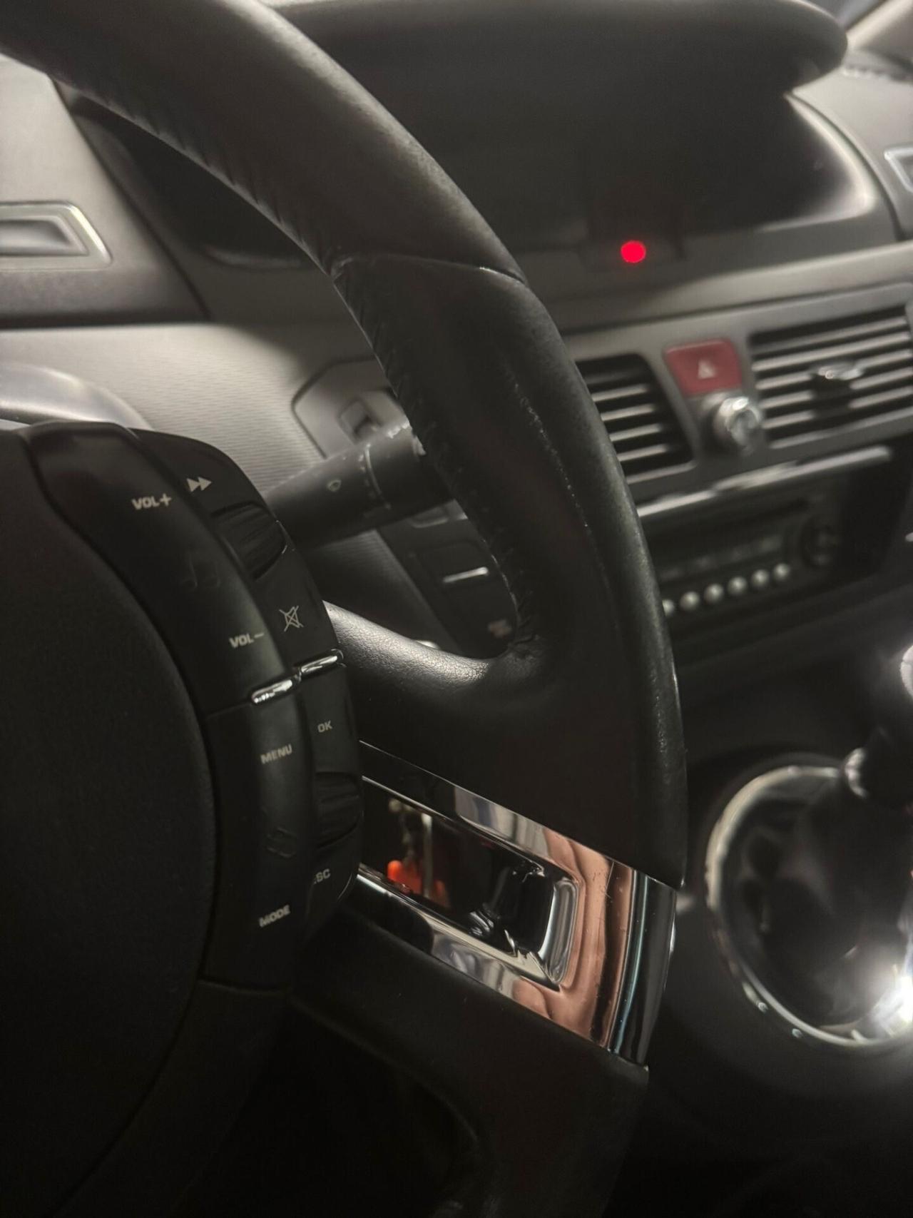 Citroen C4 Picasso 1.6 VTi 120 GPL