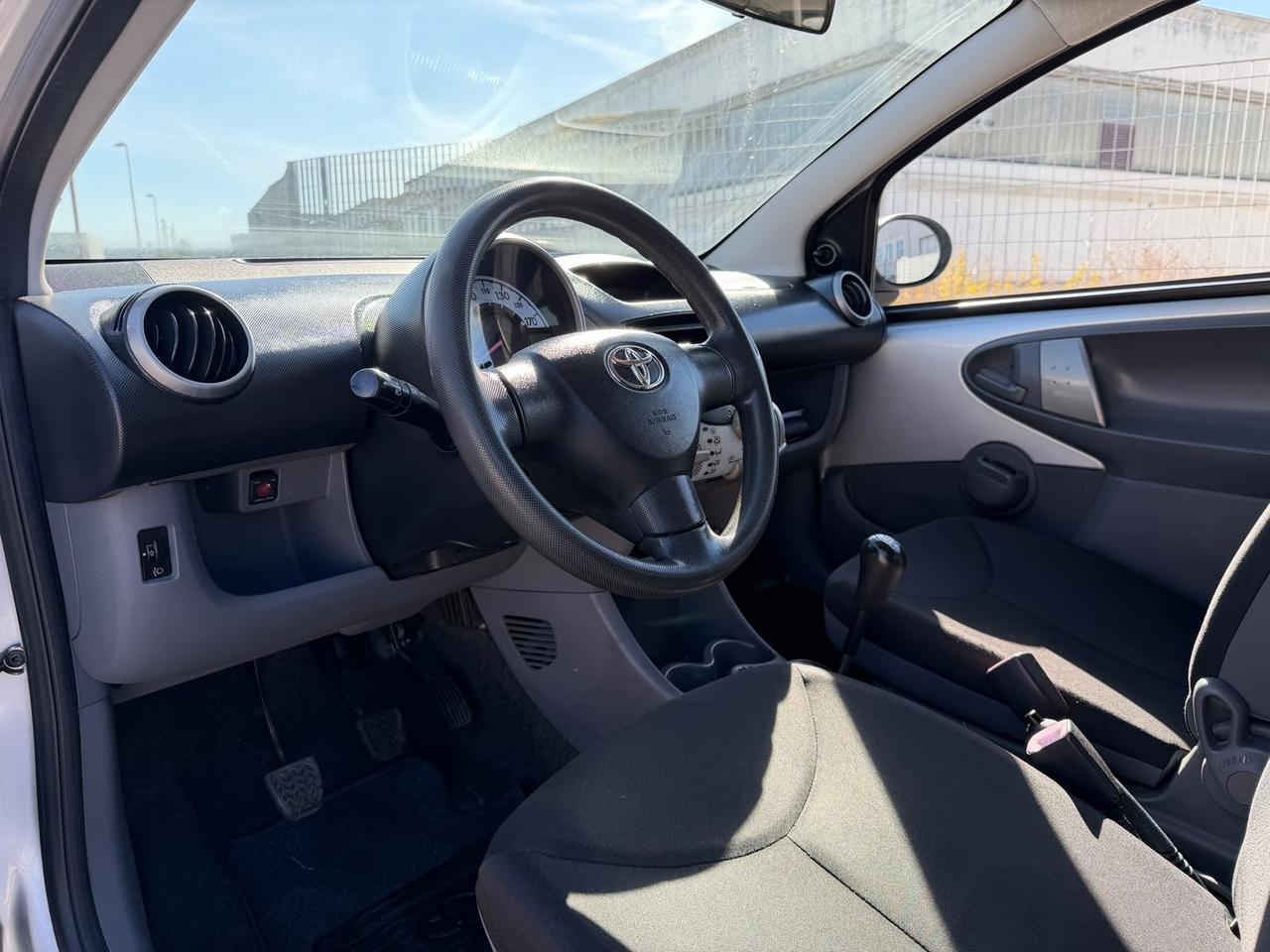 Toyota Aygo 118000 KM GARANZIA 12 MESI