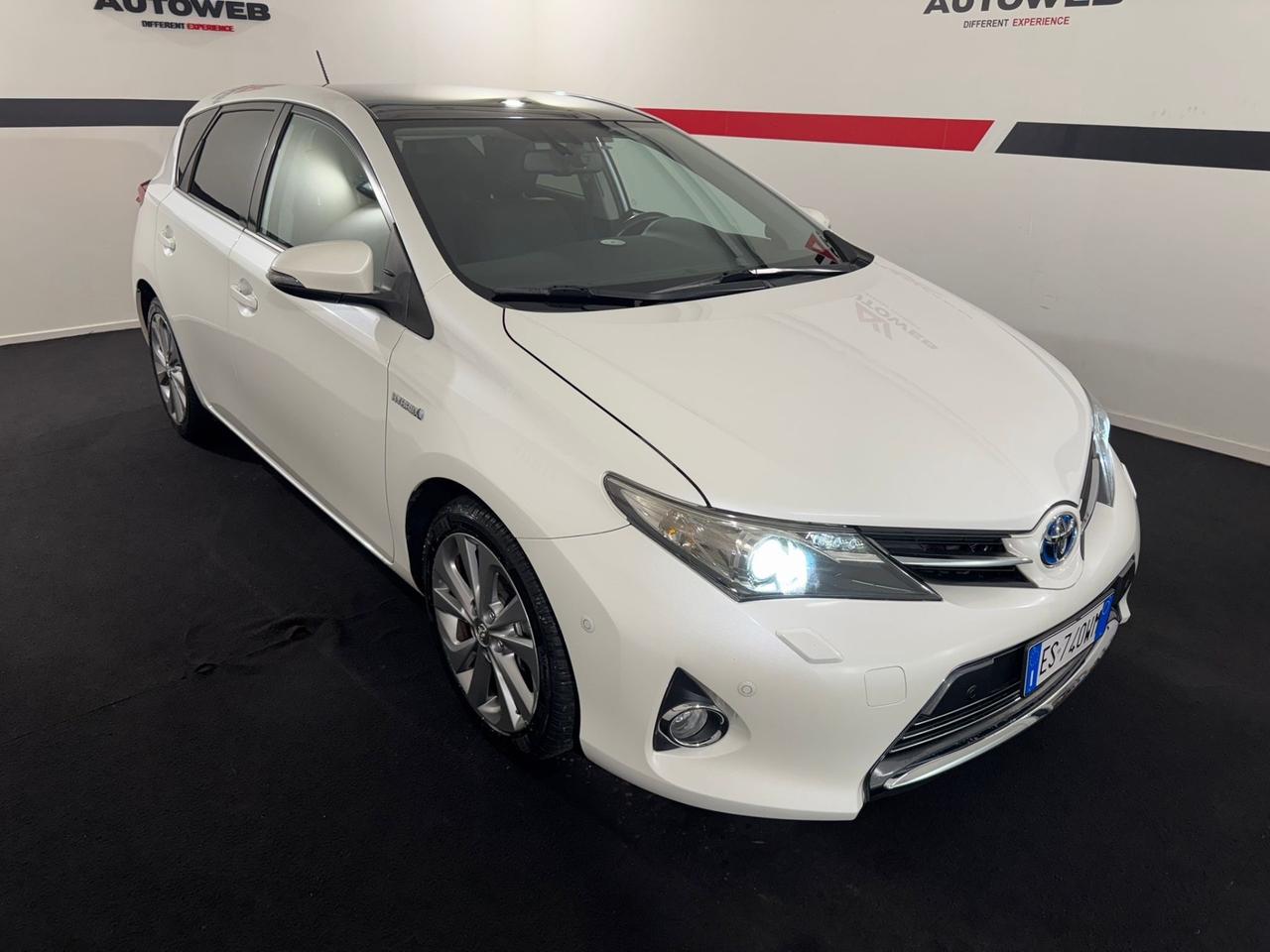 Toyota Auris 1.8 Hybrid Lounge PROMO OMAGGIO BLACK FRIDAY FINO AL 29 NOVEMBRE