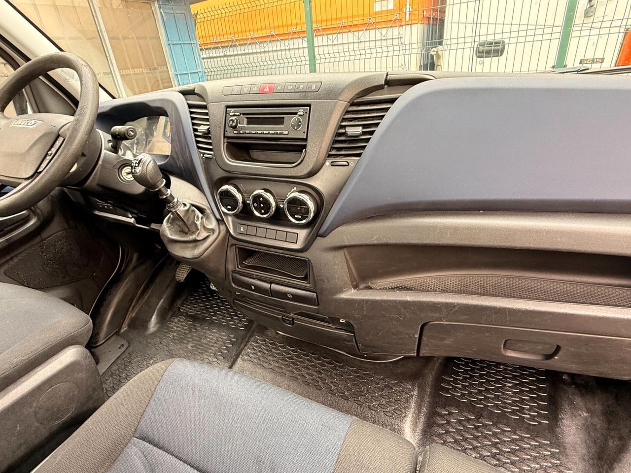 Iveco daily 35C15 (3.0) Cassone fisso IVA COMPRESA