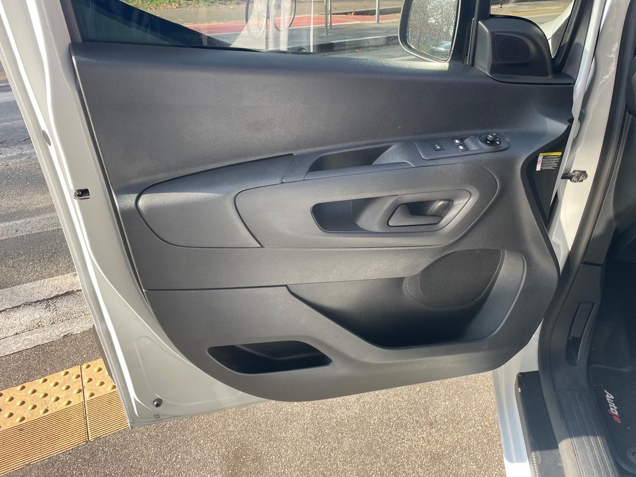 Citroen Berlingo BlueHDi 130cv/1PROP/GARANZIA