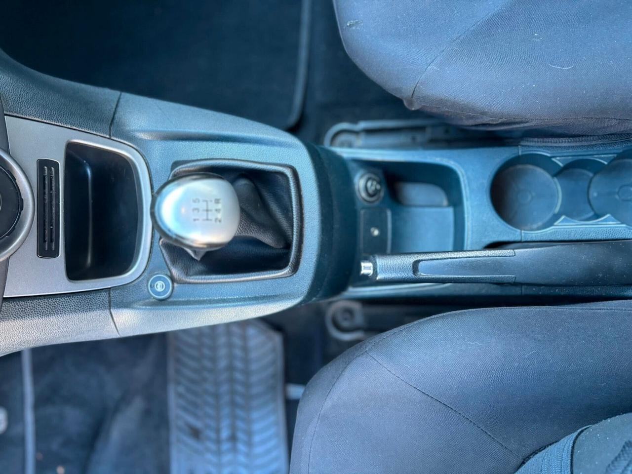 Ford Fiesta 1.4 5 porte Bz.- GPL Titanium NEOPATENTATI