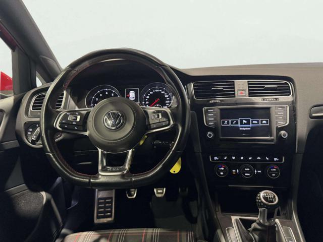 VOLKSWAGEN Golf GTI 2.0 TSI 5p. BlueMotion Technology