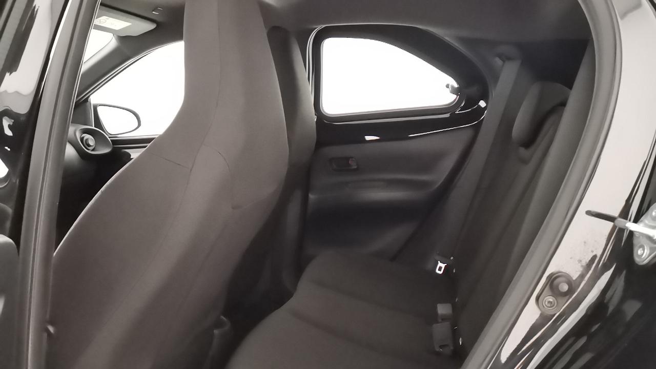 TOYOTA Aygo X - Aygo X 1.0 Active 72cv