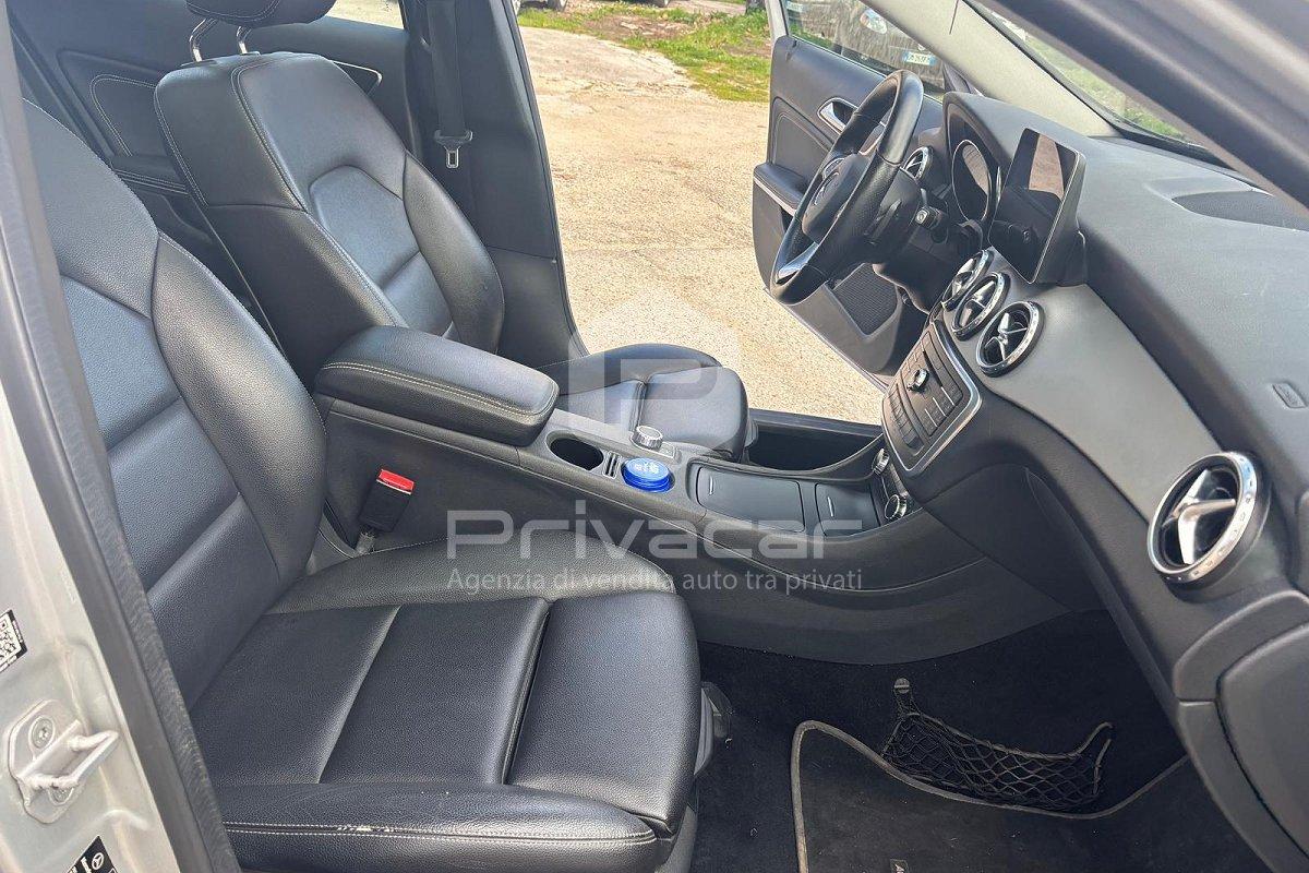 MERCEDES GLA 200 d Automatic Enduro Activity