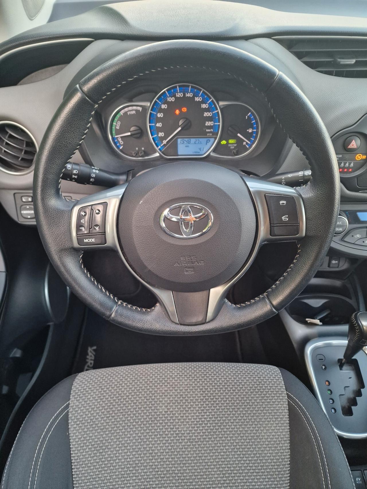 Toyota Yaris 1.5 Hybrid 5p