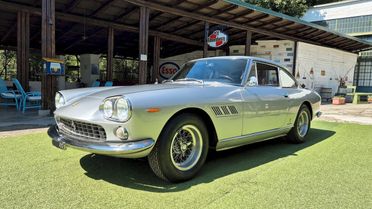 Ferrari 330 GT 2+2 I Serie – 1964