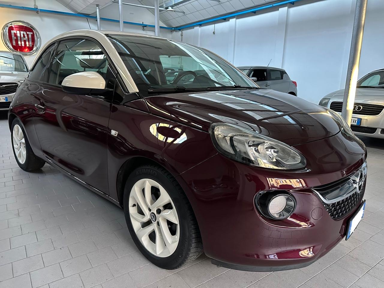 Opel Adam Rocks 1.2 70 CV