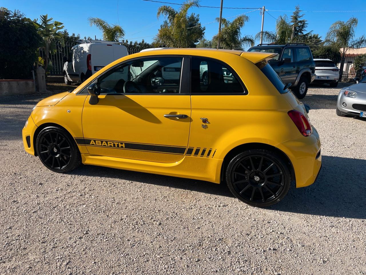 Abarth 595 1.4 Turbo T-Jet 180 CV Competizione