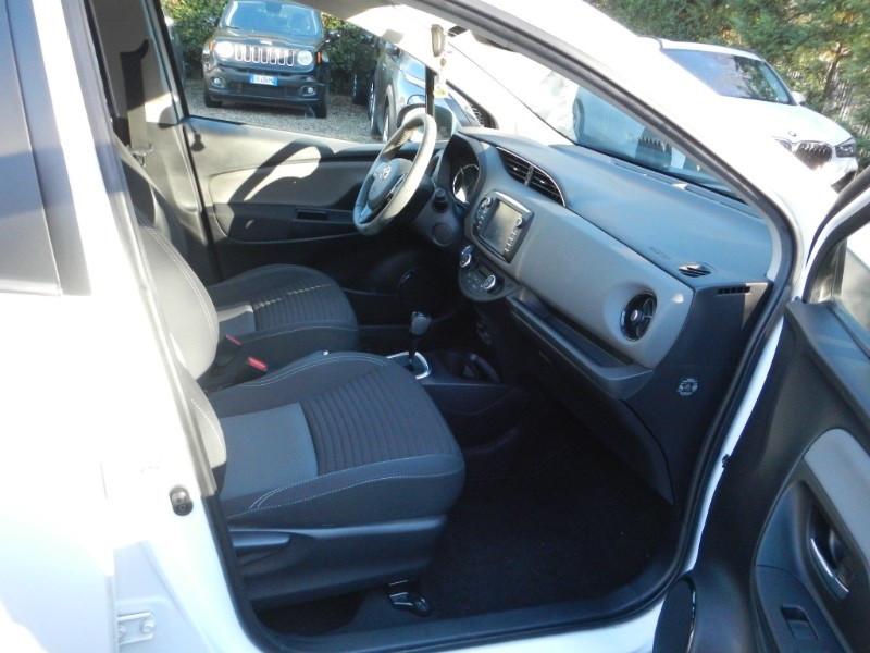 Toyota Yaris 1.5 Hybrid 5 porte Business