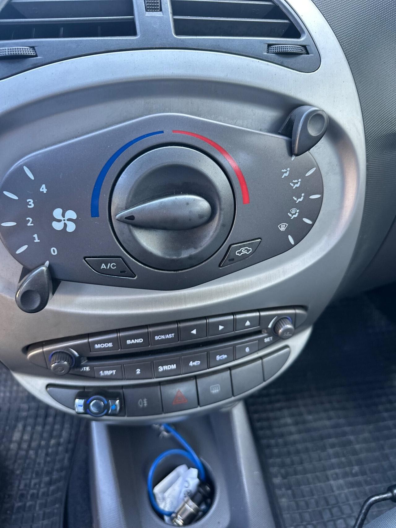 DR1 1.3 16V Bi-Fuel GPL 2011 93mila km