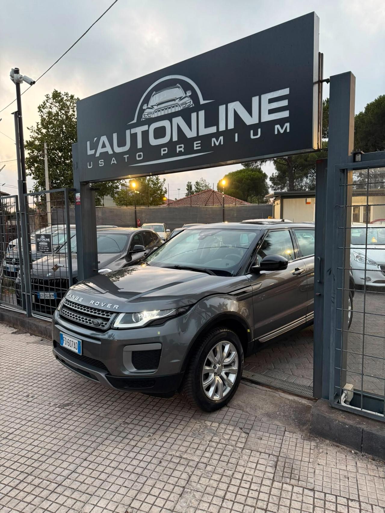 Land Rover Range Evoque 2.0 TD4 150 CV 5p. SE