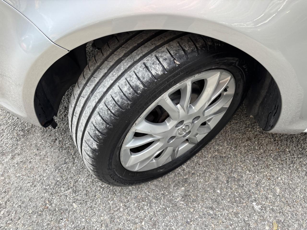 Opel Corsa 1.0 12V 5 porte Enjoy OK Neopatentati